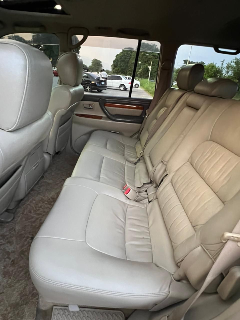 Toyota Land Cruiser Cygnus