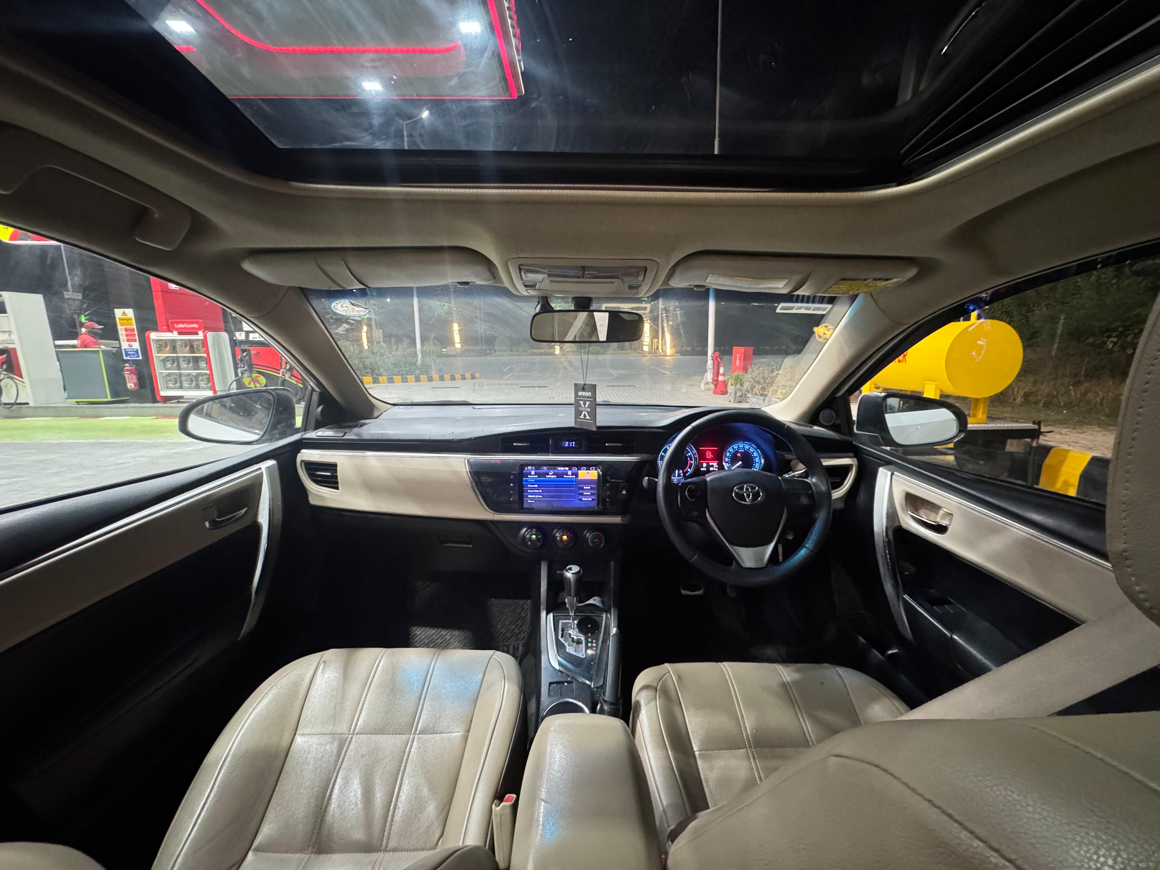 2015 Toyota Corolla Altis Grande