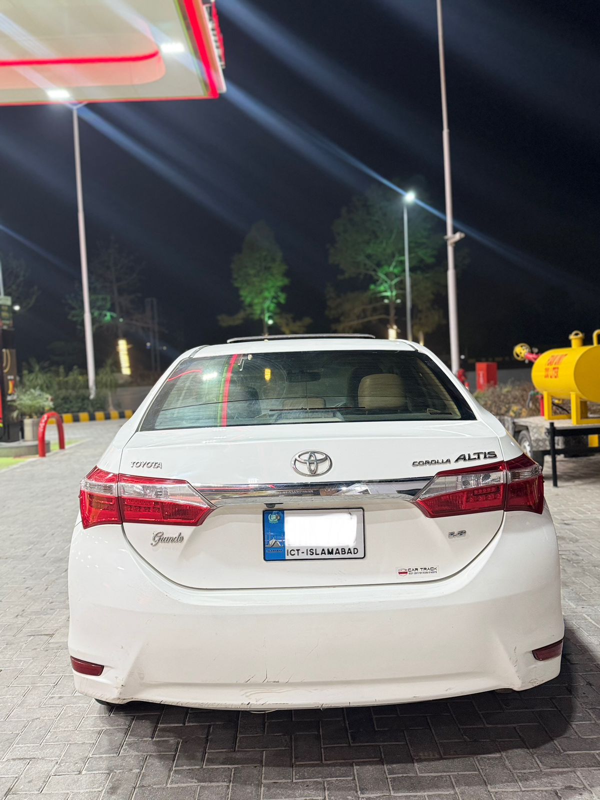 2015 Toyota Corolla Altis Grande